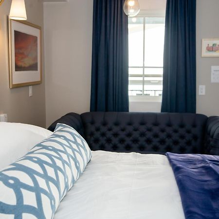 The Colonial Inn Hillsborough Kamer foto